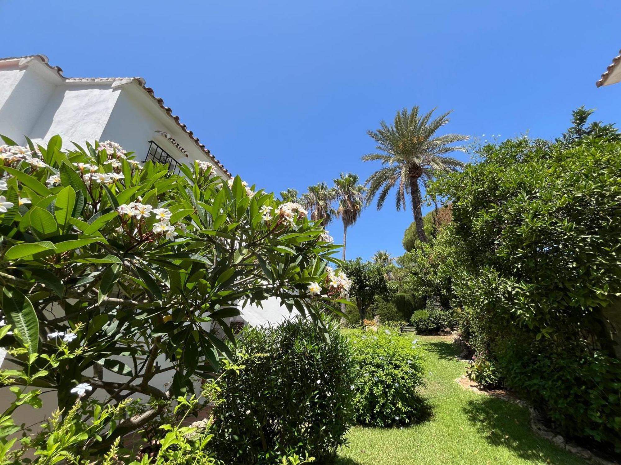 "Los Rosales Apartment, 500M To The Beach" Sitio de Calahonda Kültér fotó
